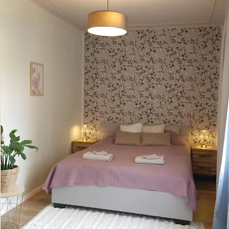 Cozy Near The Castle Apartman *